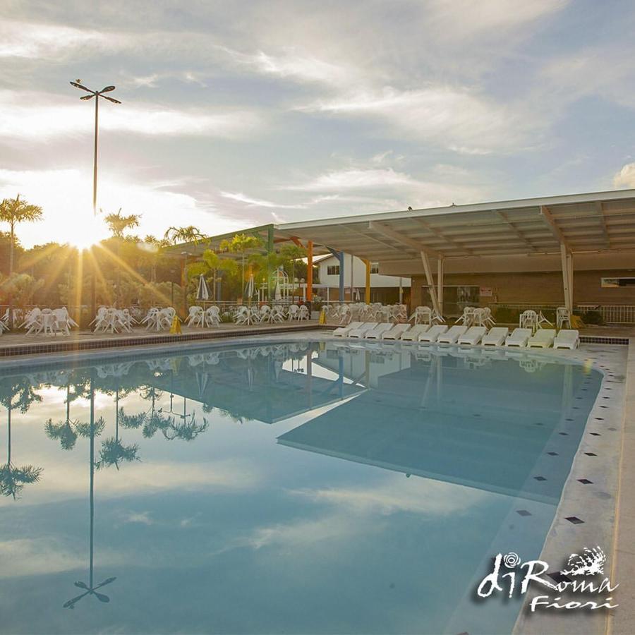 Caldas Novas - Diroma Fiori - Incluso 1 Acesso Ao Acqua Park Vulca - Oficial Exterior foto